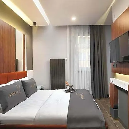 Second Hotel